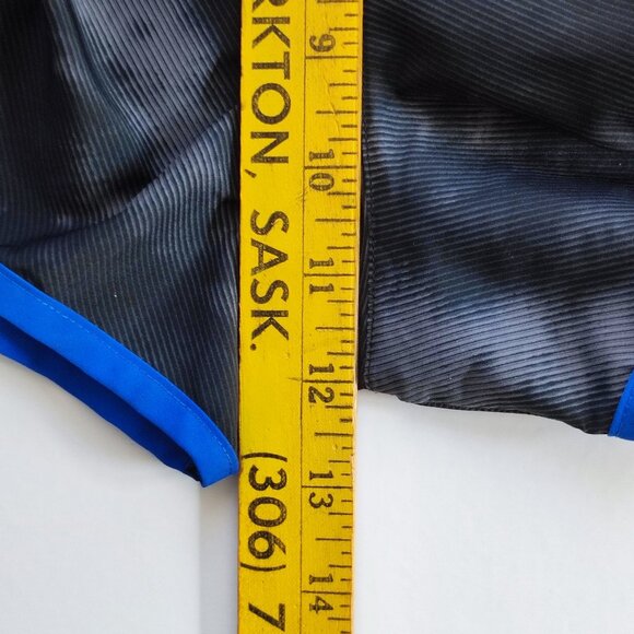 Under Armour HeatGear athletic short grey tie-dye women's size M - Picture 11 of 12